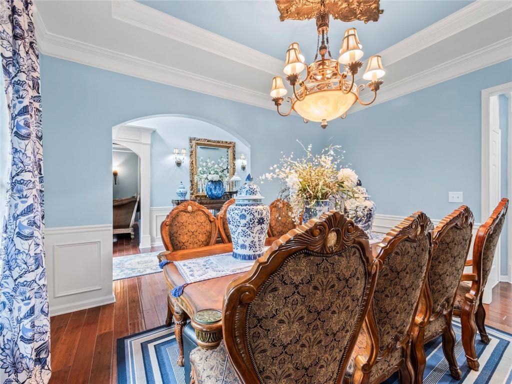 7060 Summit Ridge Chase