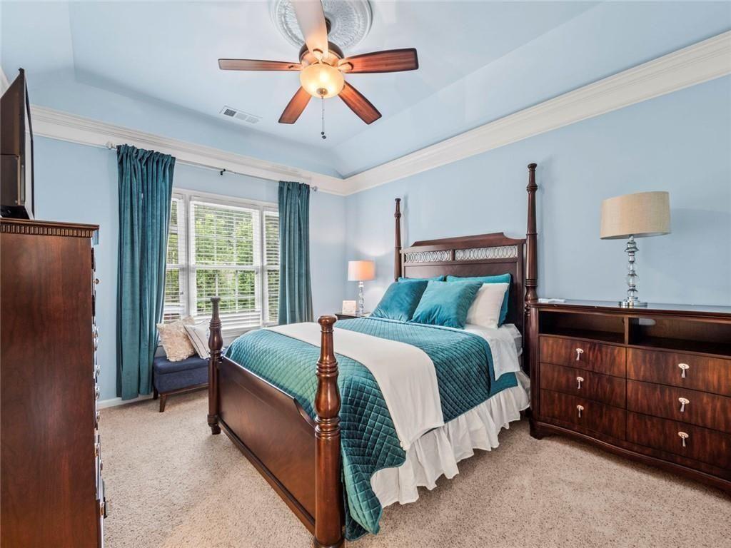 7060 Summit Ridge Chase