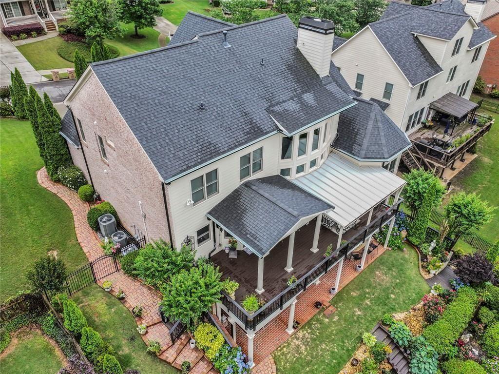 7060 Summit Ridge Chase