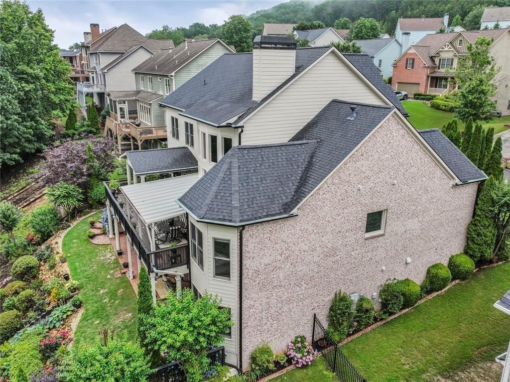 7060 Summit Ridge Chase
