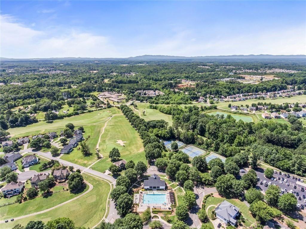 7060 Summit Ridge Chase