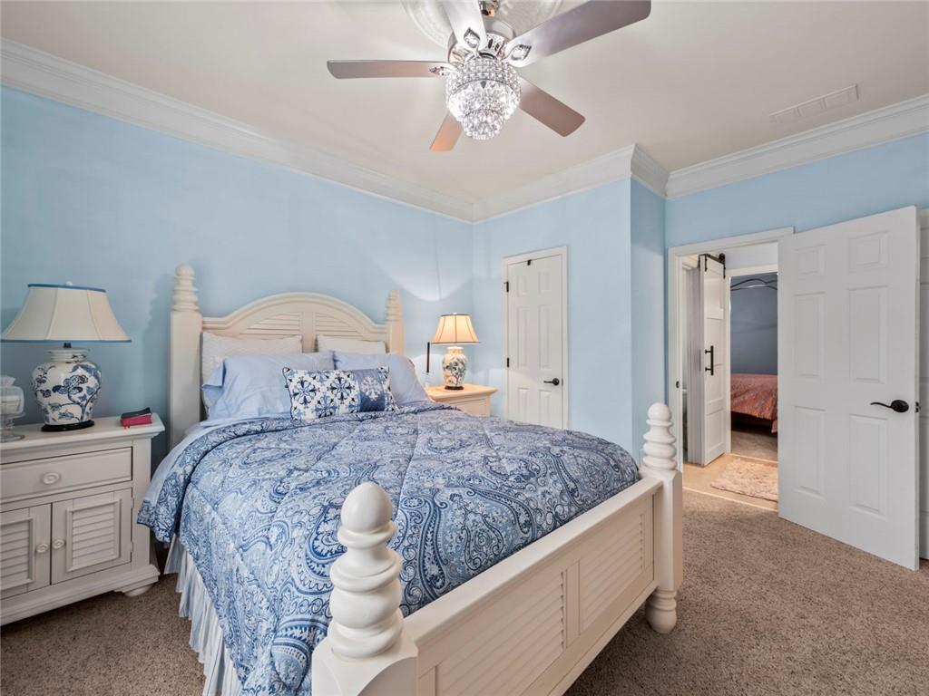 7060 Summit Ridge Chase