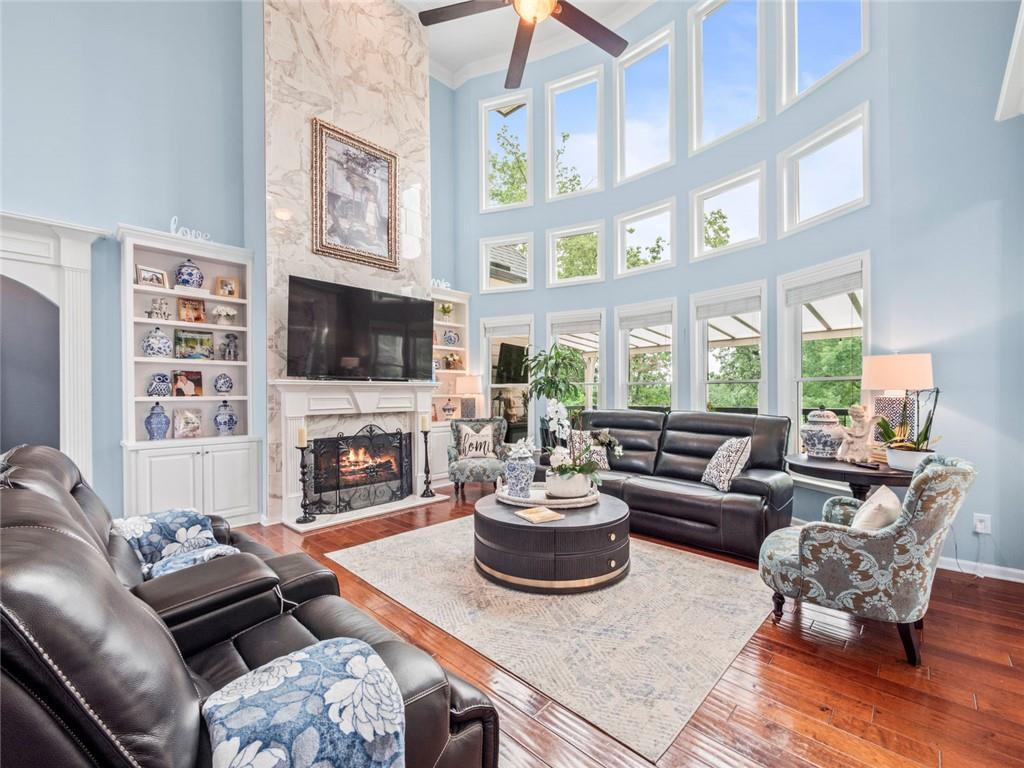 7060 Summit Ridge Chase