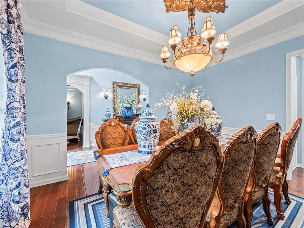 7060 Summit Ridge Chase