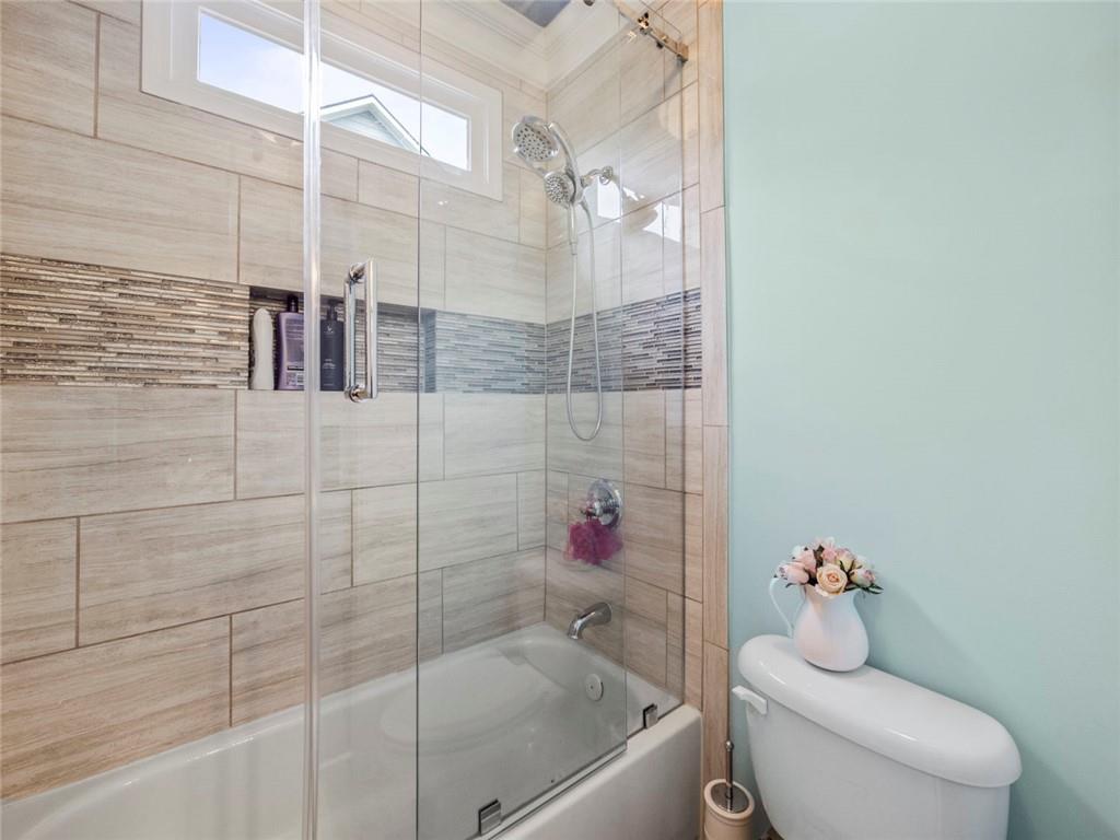 7060 Summit Ridge Chase