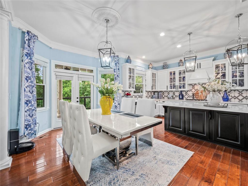 7060 Summit Ridge Chase