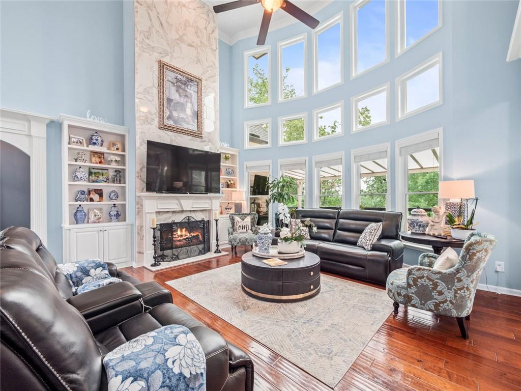 7060 Summit Ridge Chase