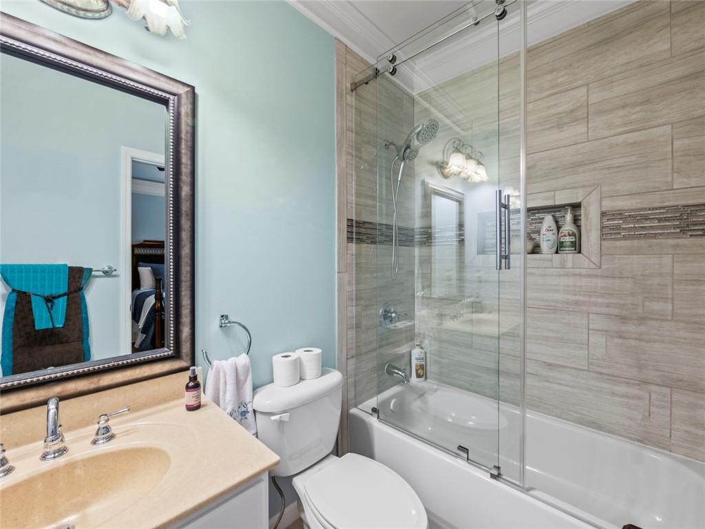 7060 Summit Ridge Chase