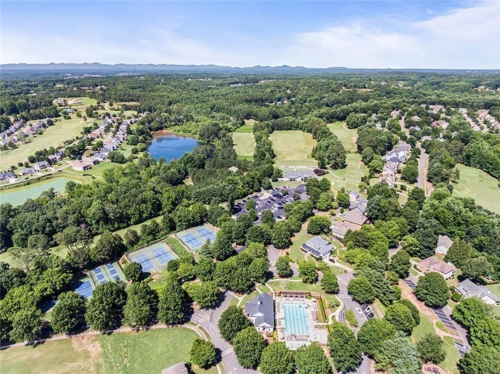 7060 Summit Ridge Chase