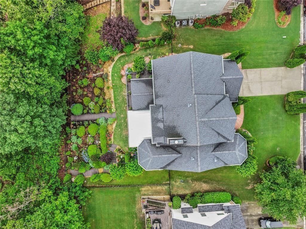 7060 Summit Ridge Chase