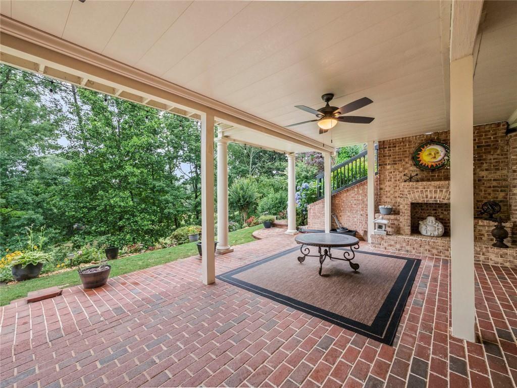 7060 Summit Ridge Chase