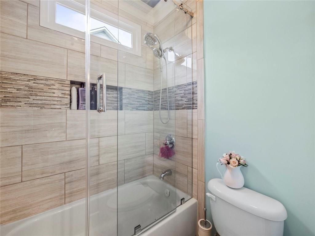 7060 Summit Ridge Chase