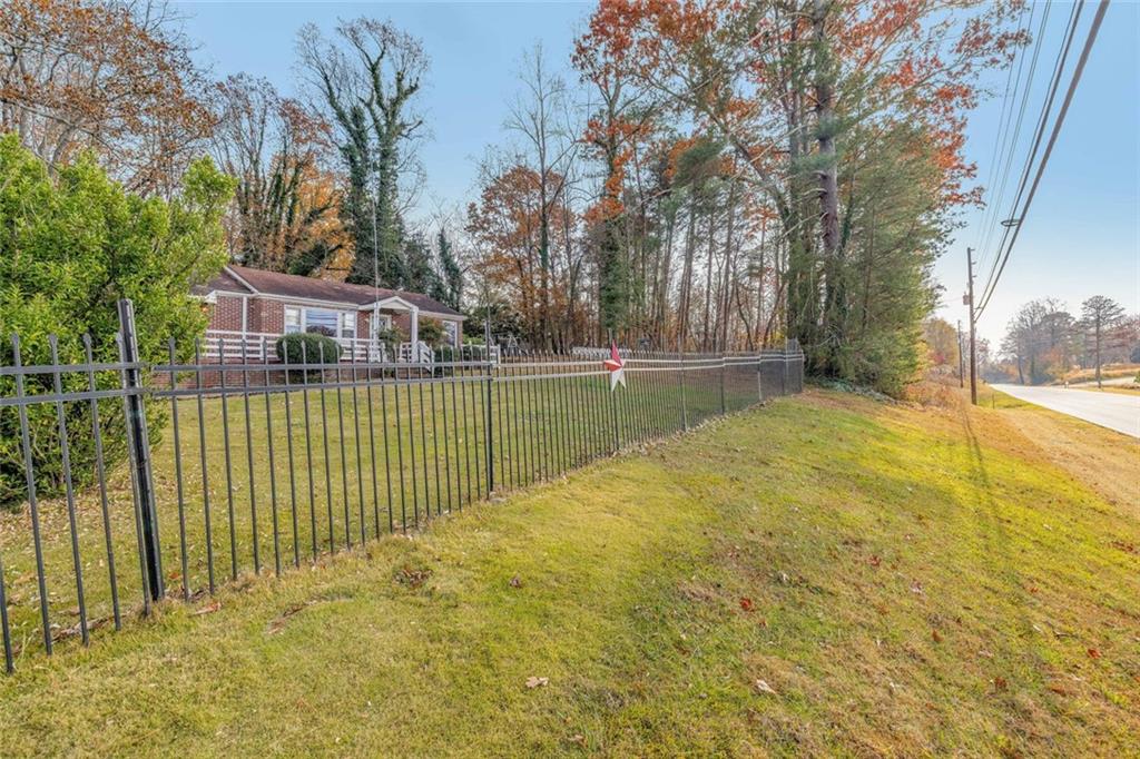 2626 White Sulphur Road