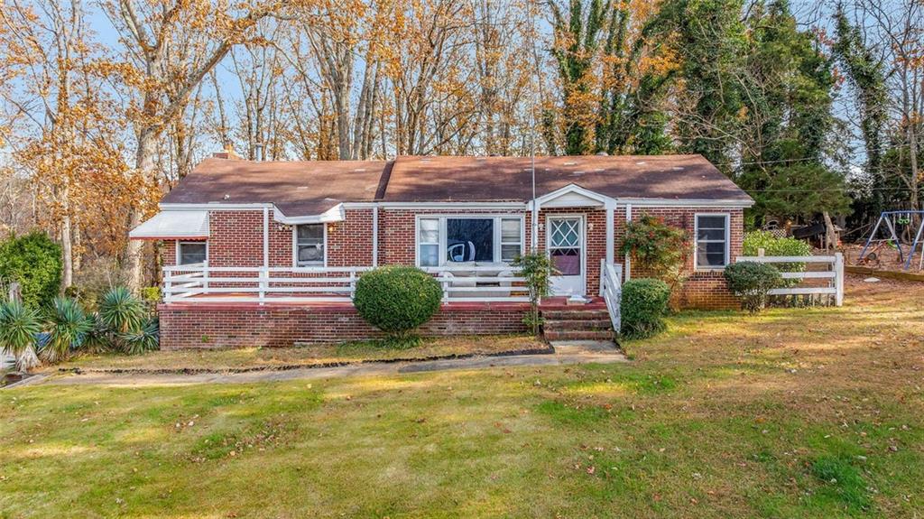 2626 White Sulphur Road