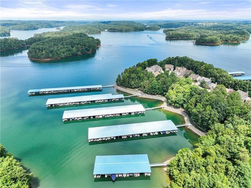 3722 Wavespray Court