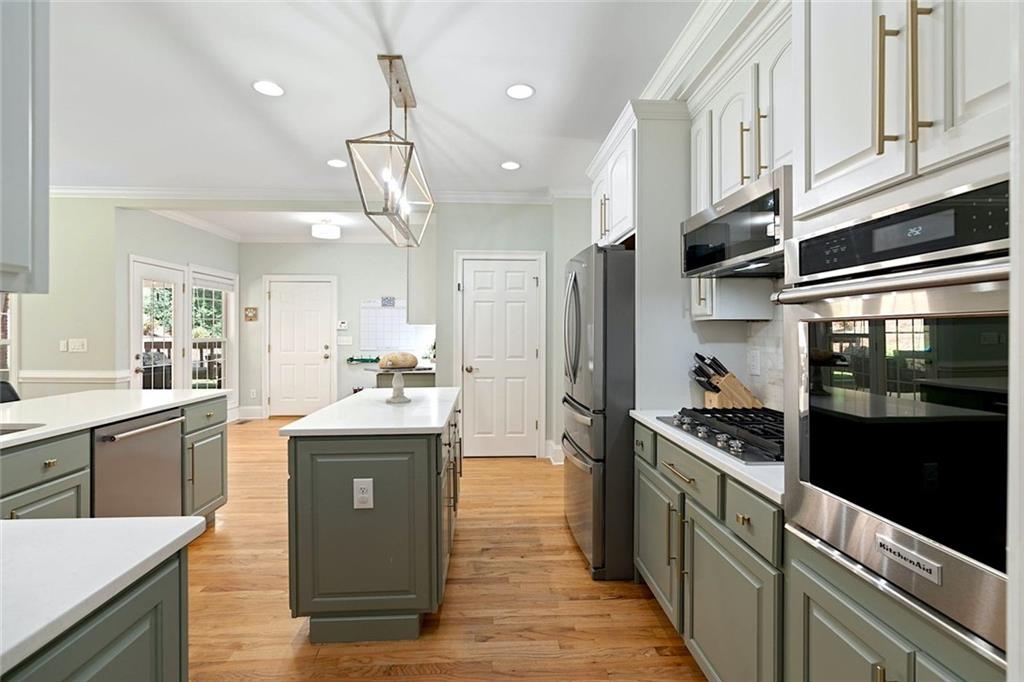 3095 Chattahoochee Trace