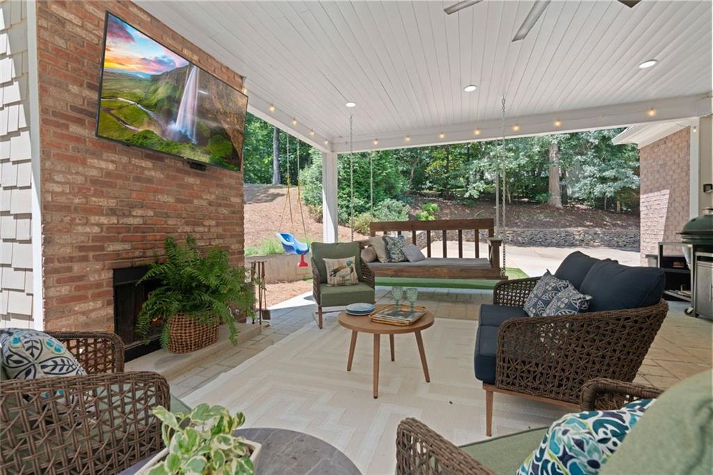 3095 Chattahoochee Trace