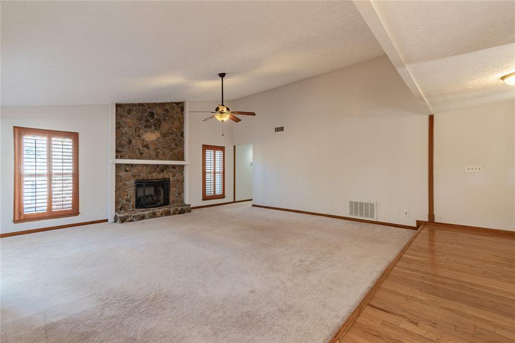 330 Broken Lance Place