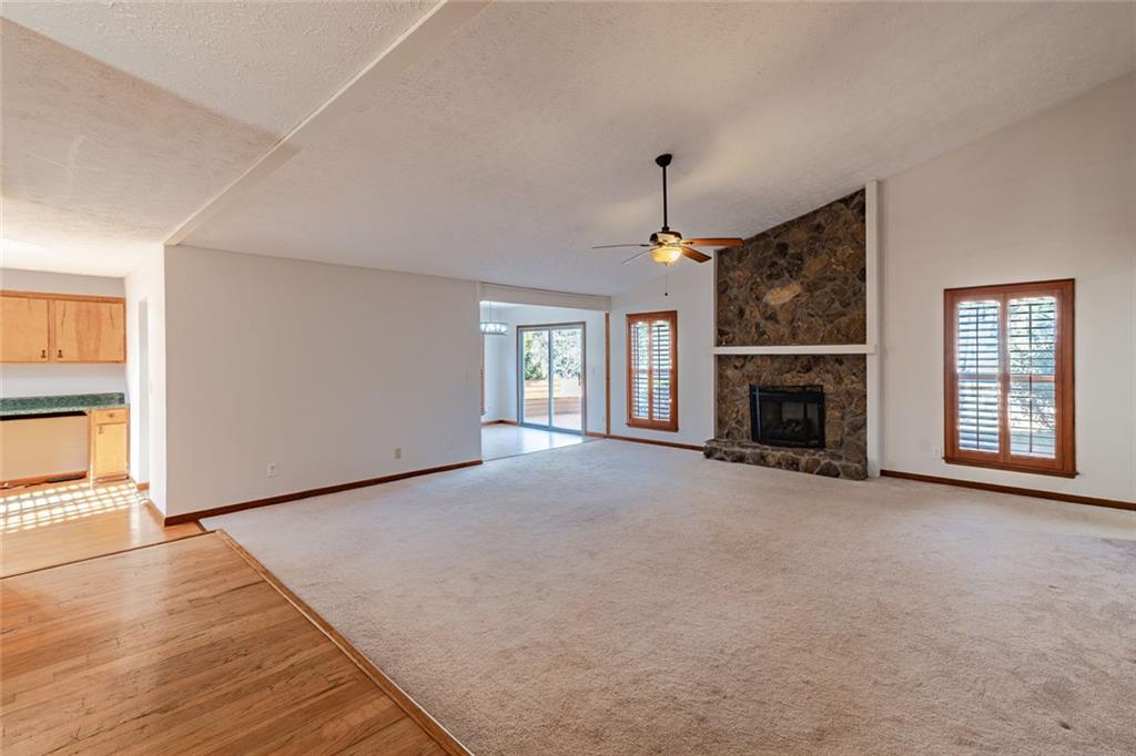 330 Broken Lance Place