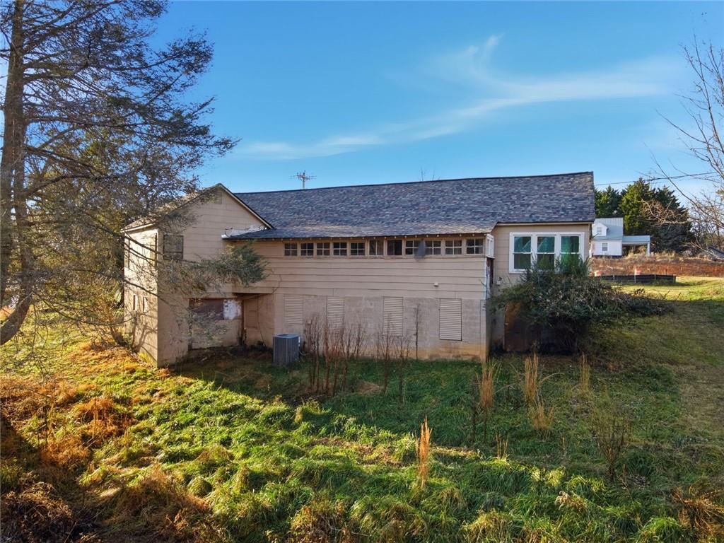 1805 Blue Ridge Drive