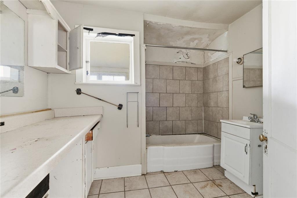 1805 Blue Ridge Drive