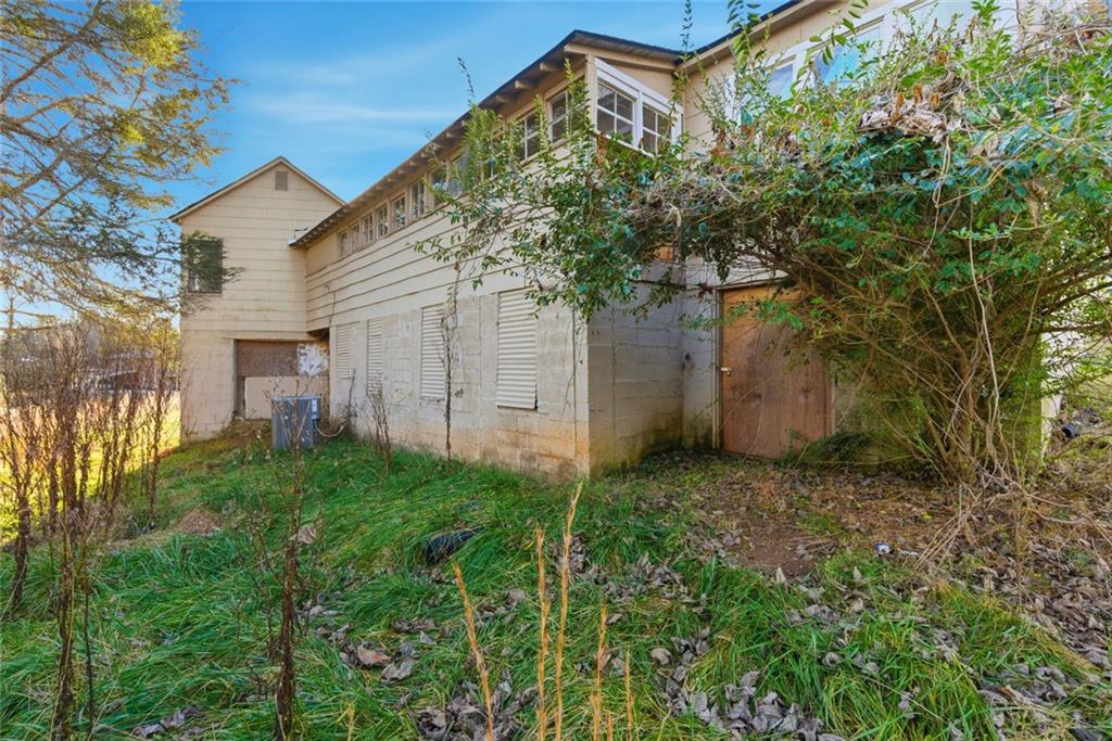 1805 Blue Ridge Drive