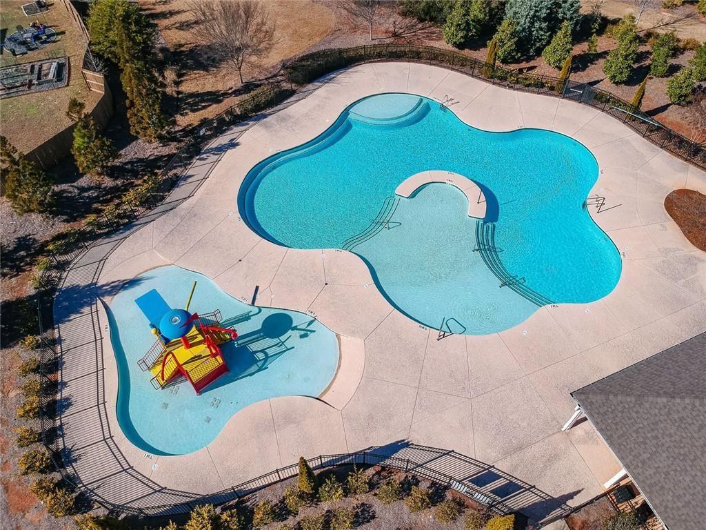 4775 Burningbush Way