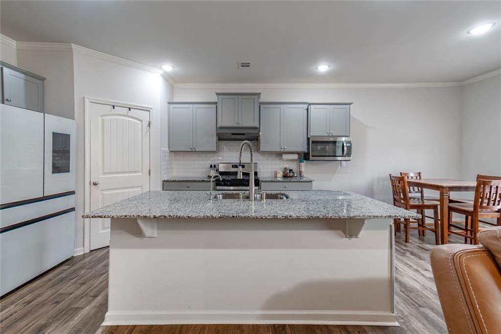 4775 Burningbush Way