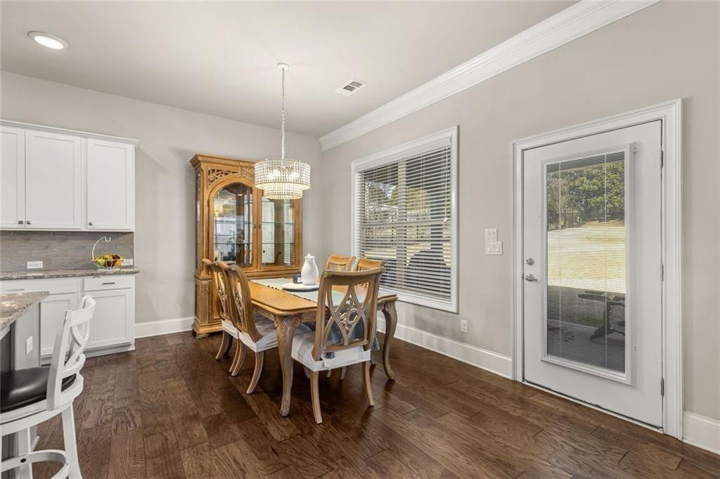 3925 Sierra Knolls Court