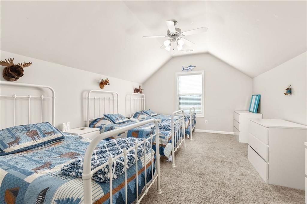 3925 Sierra Knolls Court