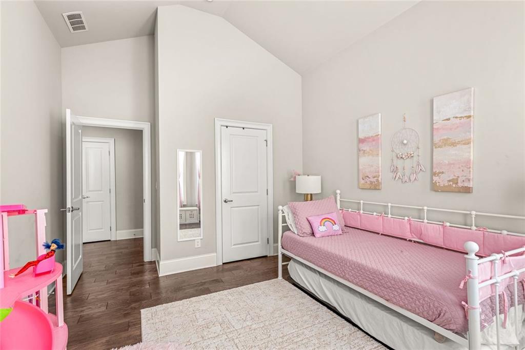 3925 Sierra Knolls Court