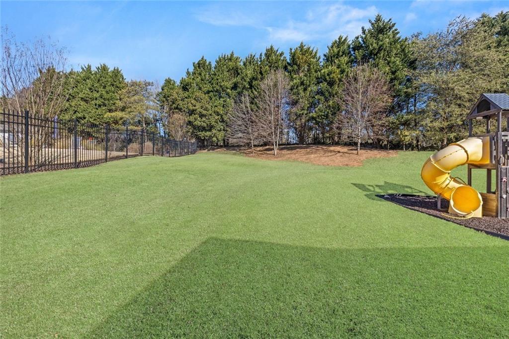 3925 Sierra Knolls Court