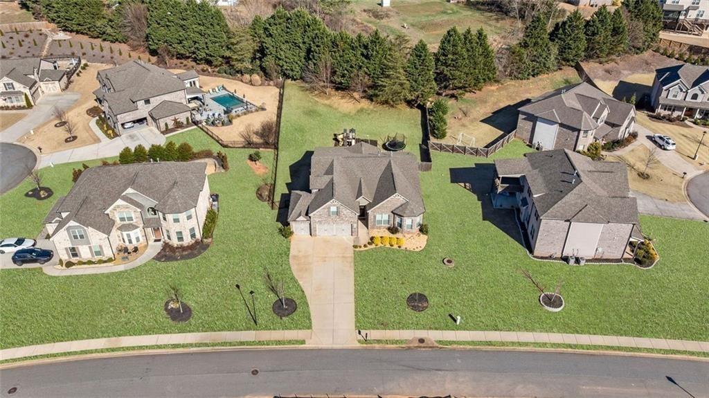 3925 Sierra Knolls Court