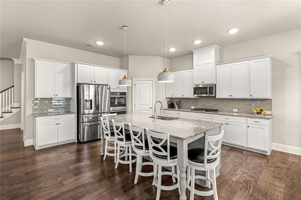 3925 Sierra Knolls Court