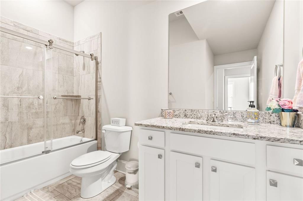 3925 Sierra Knolls Court