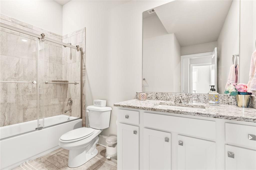 3925 Sierra Knolls Court