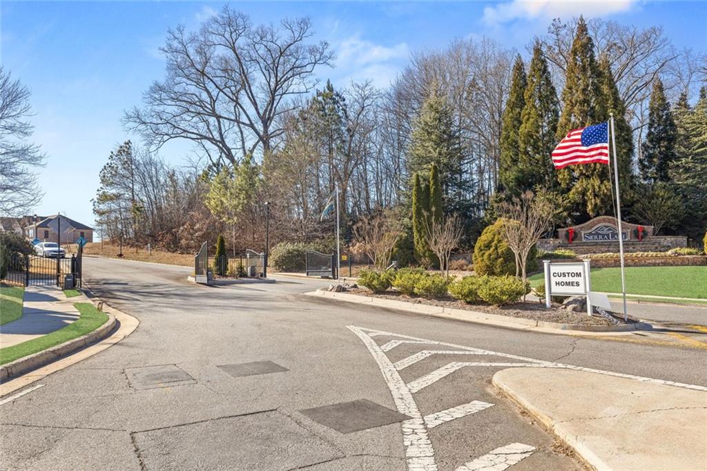 3925 Sierra Knolls Court