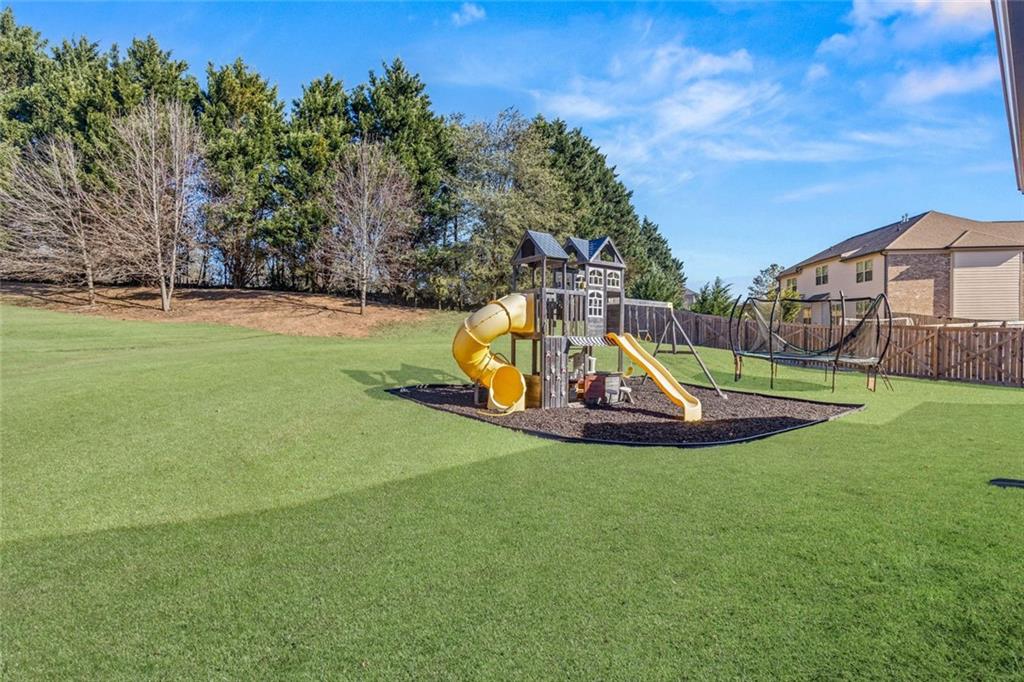 3925 Sierra Knolls Court