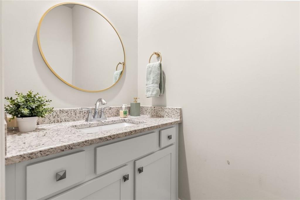 3925 Sierra Knolls Court