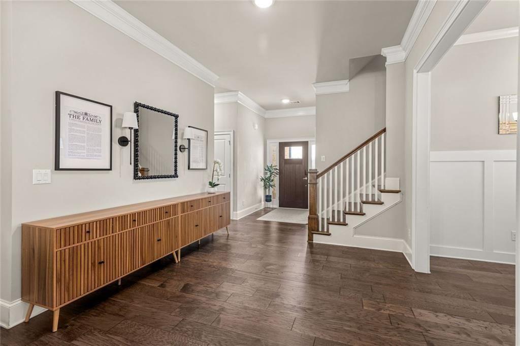 3925 Sierra Knolls Court