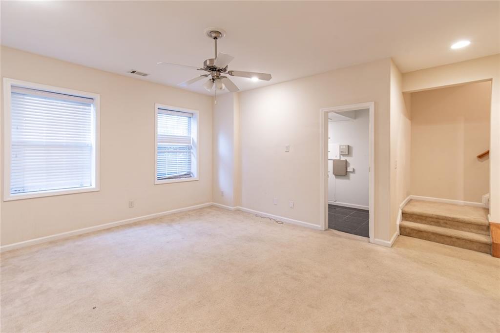 3464 Henderson Reserve