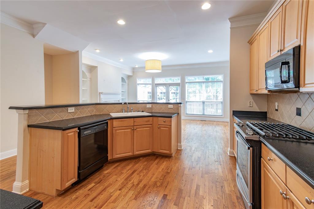 3464 Henderson Reserve