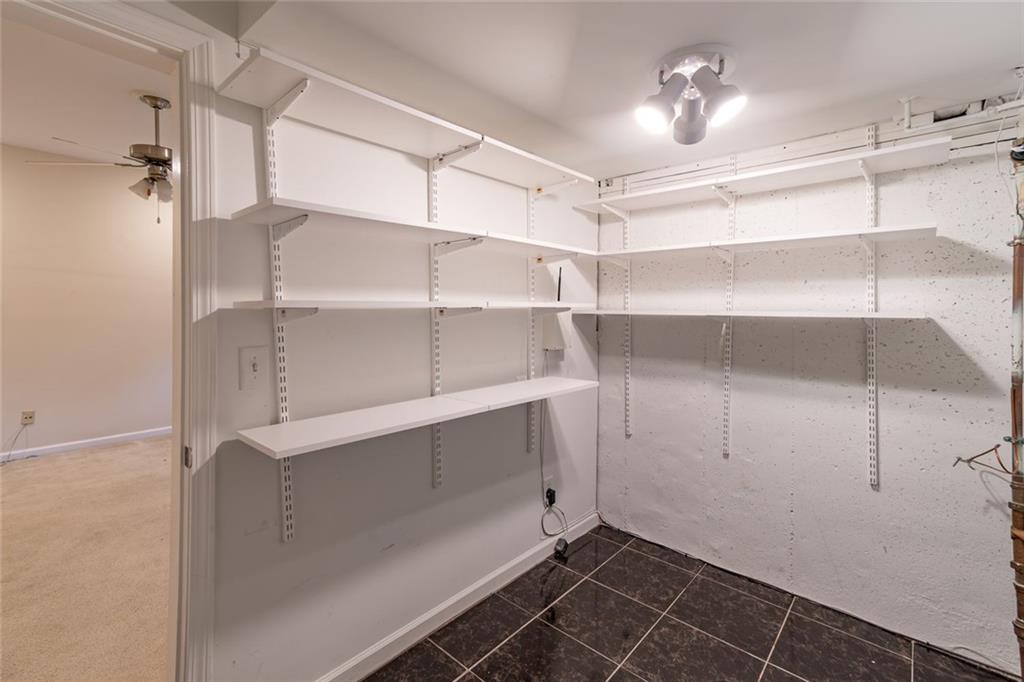 3464 Henderson Reserve