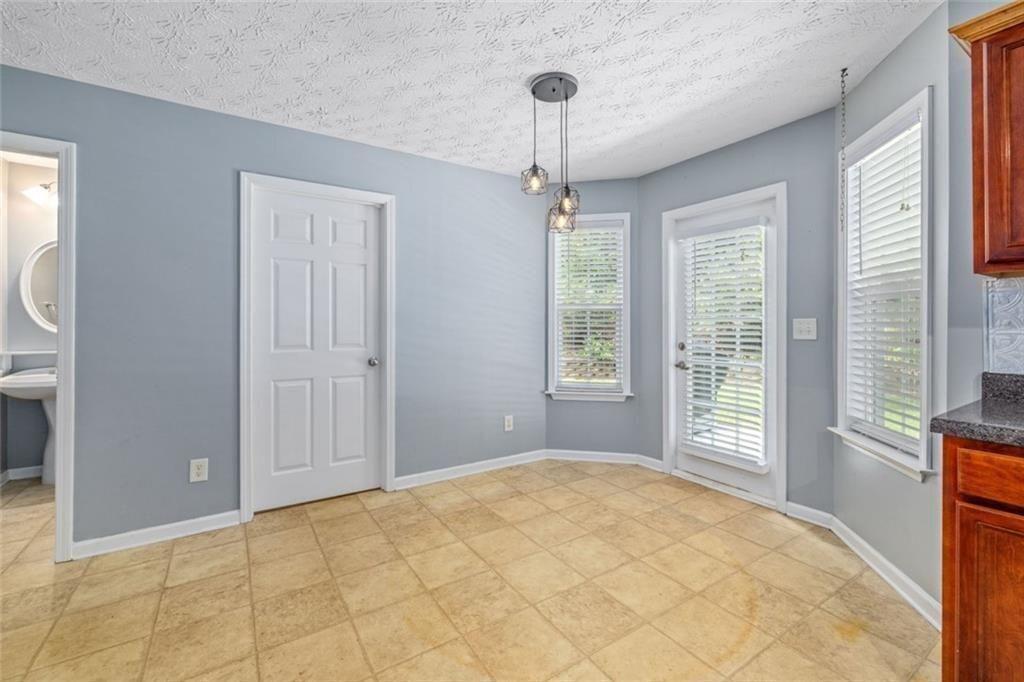 3286 High View Court