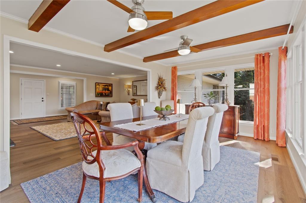 3526 Edgewood Circle