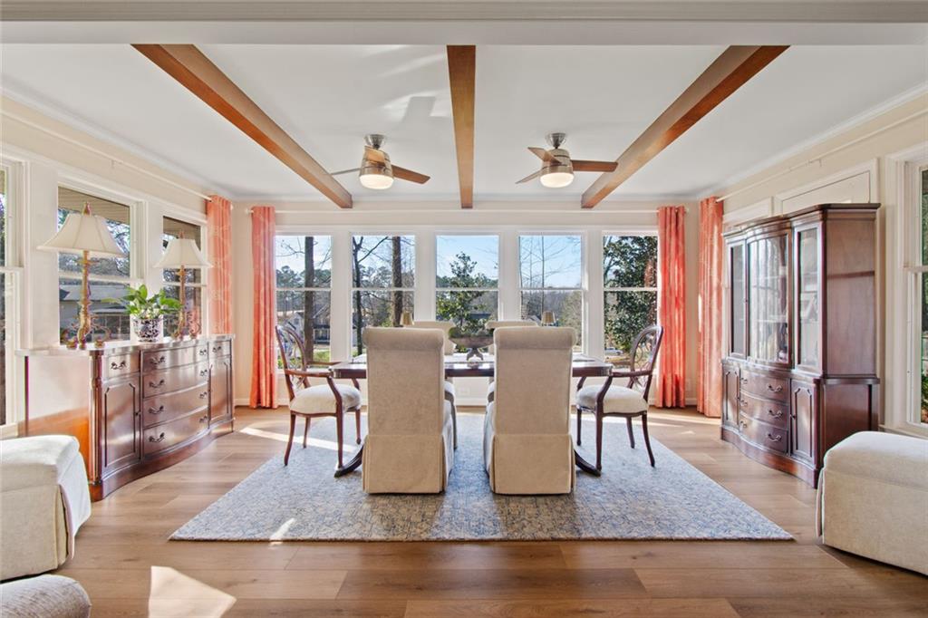 3526 Edgewood Circle