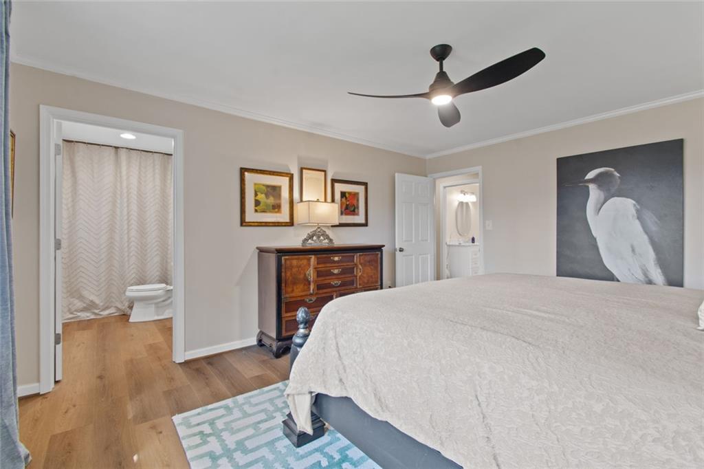 3526 Edgewood Circle