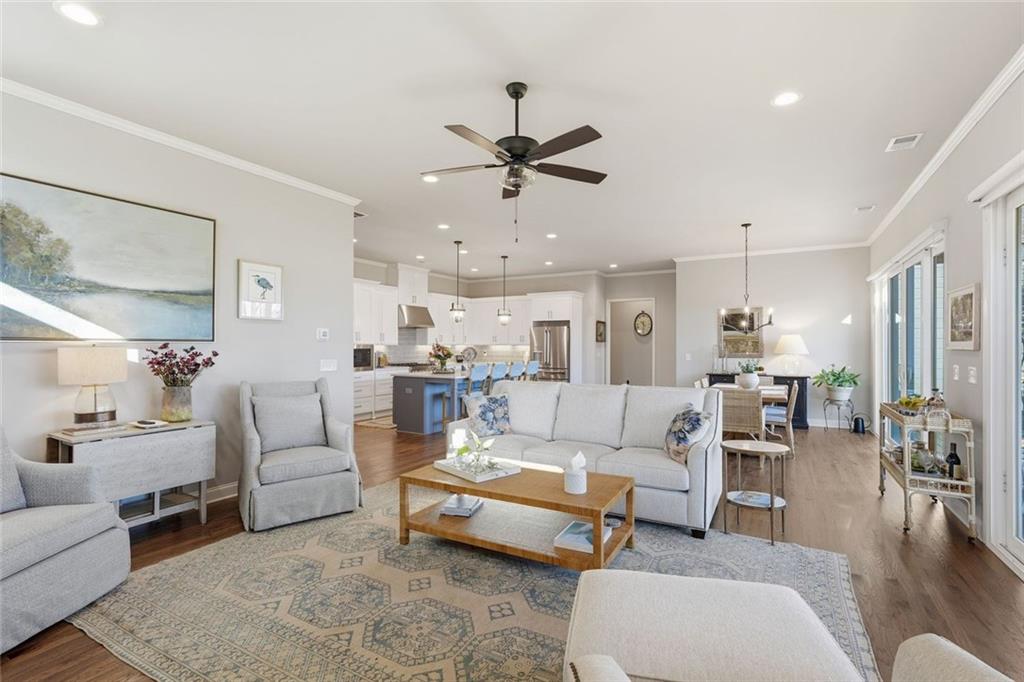 5420 Fishermans Cove