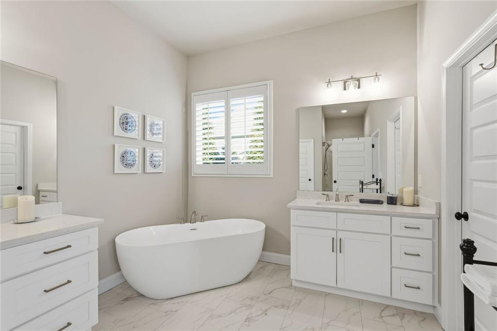 5420 Fishermans Cove