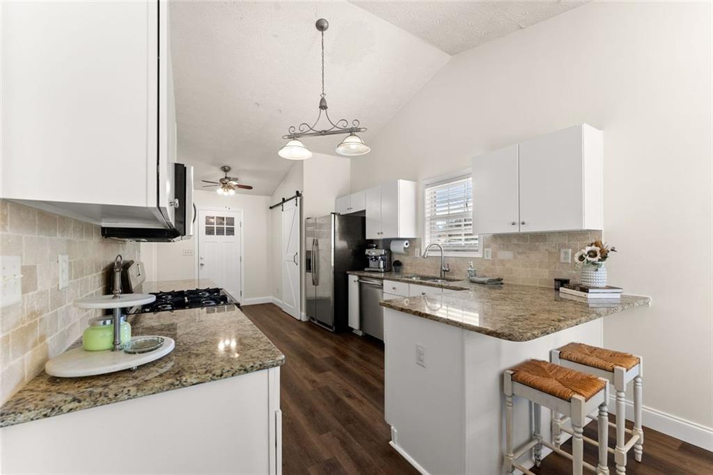 5740 Rolling Meadow Lane